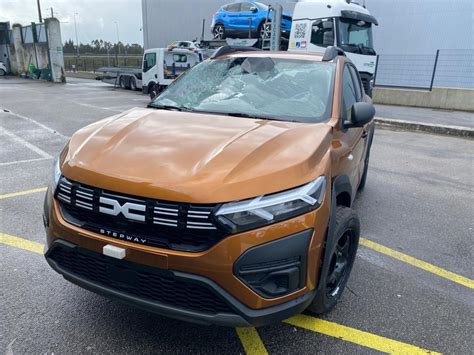 Front Bumper DACIA SANDERO III Servcarros