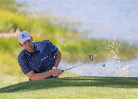 Hall of Fame pitcher John Smoltz eyes competing on PGA Tour