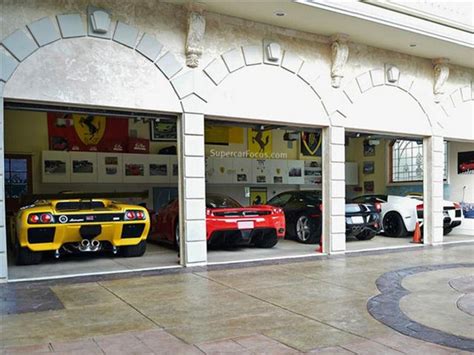 32 best Houses with Big Garages to Buy images on Pinterest | Car garage ...