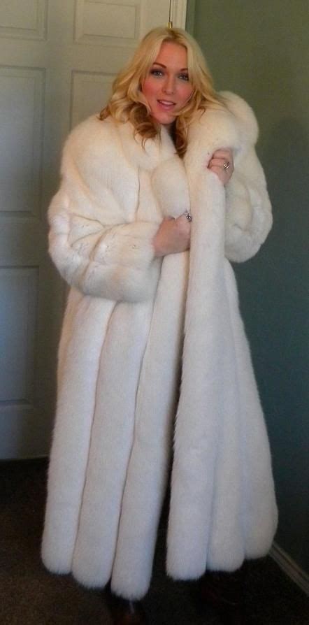 Pin by Вадим Литовка on 8 Fur coat Coat Fox fur coat