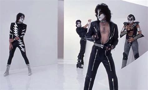 Ace Frehley Paul Stanley Eric Carr Gene Simmons Eric Carr Kiss