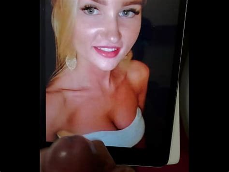Cum Tribute For Blonde XVIDEOS