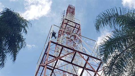 Danificada Por Chuva Torre De R Dio Da Ufms Vai Ser Desmontada