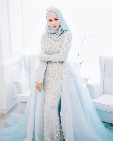 30 Model Gaun Kebaya Modern Pesta Muslim Terbaru 2020