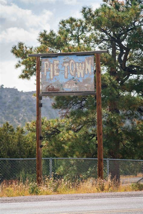 New Mexico's "Pie Town" Is A Surprisingly Delicious Destination For