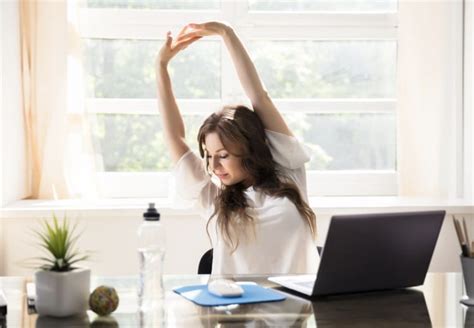 Staying Fit And Healthy When You Sit At A Desk All Day