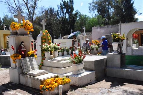 Construir N Nuevo Cementerio En Villa De Pozos