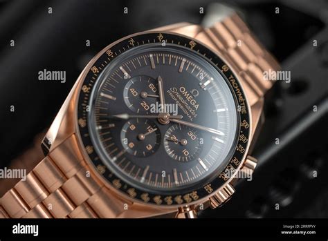 Omega Speedmaster in Sedna gold Stock Photo - Alamy