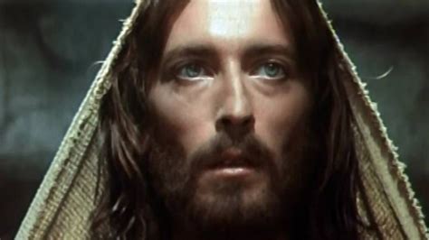 La Pasi N De Cristo Por Este Motivo Robert Powell Casi Muere