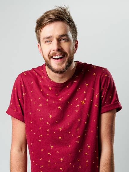 Iain Stirling | Love Island ITV Wiki | Fandom