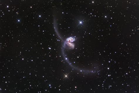 Ground Based Image Of The Antennae Galaxies Esahubble