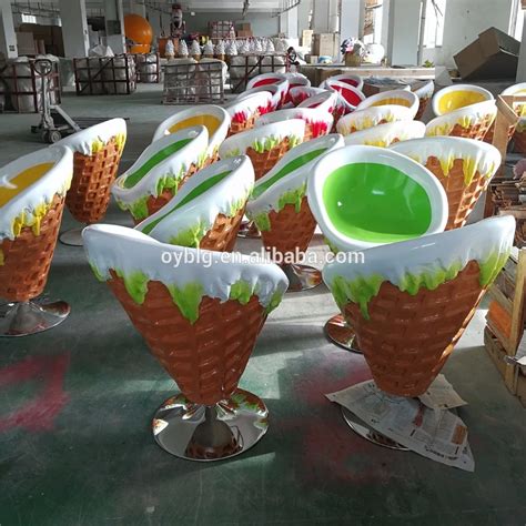 Ice Cream Shop Furniture Set Chair And Table Fiberglass Cone For Gelato ...