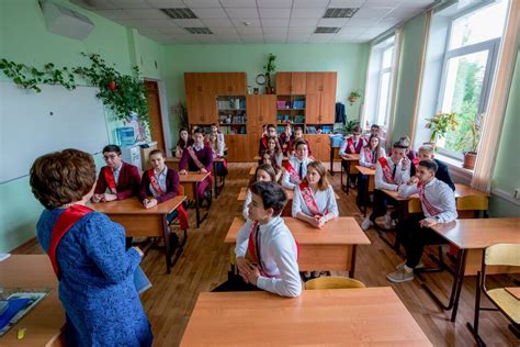 Последний звонок в 2024 году: когда и как проходит главный праздник ...