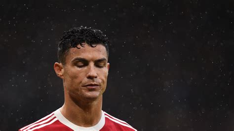 Cristiano Ronaldo ‘must Be So Frustrated With ‘embarrassing Man