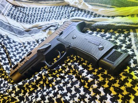 Hello my fellow California inmates : r/CAguns