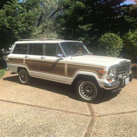 Jeep Grand Wagoneer Hemmings