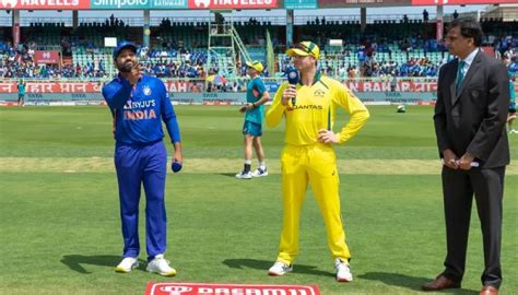 AS IT HAPPENED India Vs Australia 3rd ODI Rohit Sharma And Co Lose