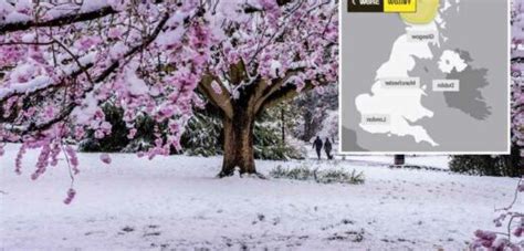 UK Weather Forecast Snow Warning Issued As 4inch Of Flurries Hit