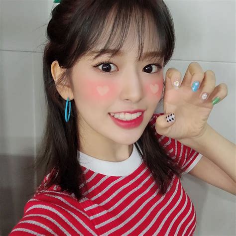 Pin On Izone 아이즈원