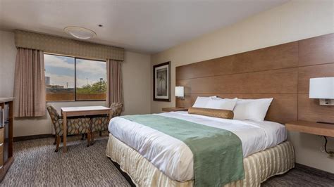 Shilo Inn Yuma from $64. Yuma Hotel Deals & Reviews - KAYAK