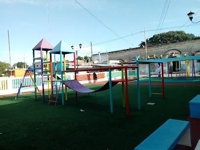 Parque Infantil De Acanceh Rating 4 2 Opiniones Acanceh