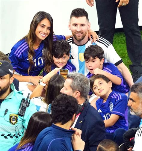 Lionel Messi & Family: Photos Of The Footballer, His Wife & Kids ...