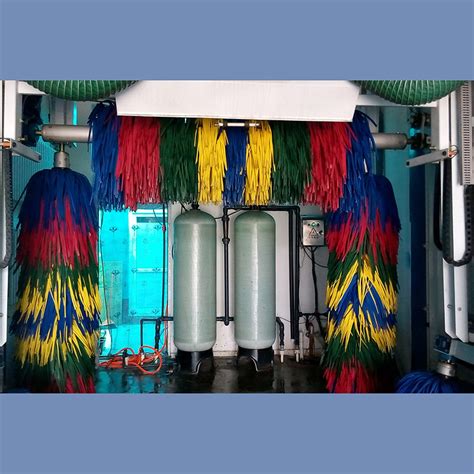 China Five Brushes High Speed Roll Over Car Wash Machine Manufacture