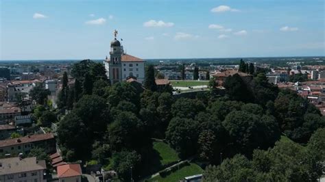 Il Colle Del Castello Udine Si Candider A Patrimonio Unesco