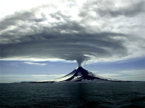 Augustine Volcano, Alaska 2006 | Geologists of Jackson Hole