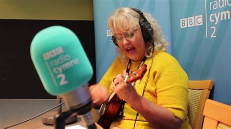 Bbc Radio Cymru Sioe Frecwast Dafydd A Caryl C N Babis Mis Medi