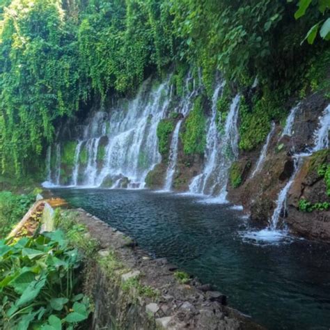 The Seven Waterfalls Hike in El Salvador 💦 - VacationsElSalvador