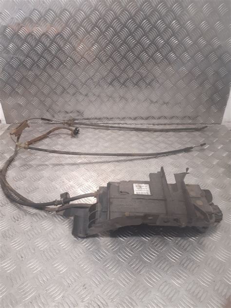 2007 RENAULT SCENIC ELECTRIC HANDBRAKE PARKING BRAKE ACTUATOR