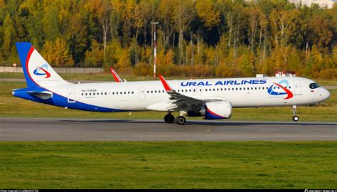 RA 73838 Ural Airlines Airbus A321 251NX Photo By UZBEKSPOTTER ID