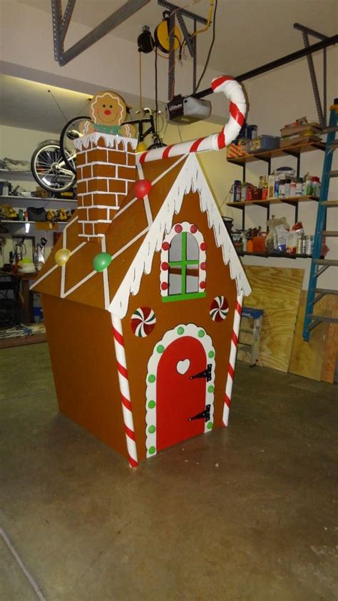 Outside Life Sized Gingerbread House Diy Christmas Decorations Dollar