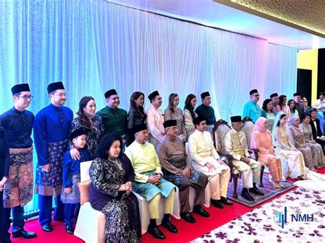 ashman najib weds nikola  king  queen  attendance nmh