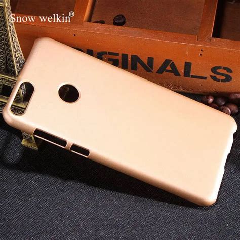 Snow Welkin New Multi Colors Luxury Rubberized Matte Plastic Hard Case