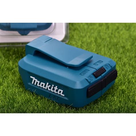 【鑫鉑利工具】makita 牧田 Adp05 14418v 鋰電迷你充電器 行動電源 Usb 蝦皮購物