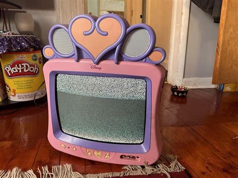 Early 2000s Disney Princess Tv! : r/Curbfind