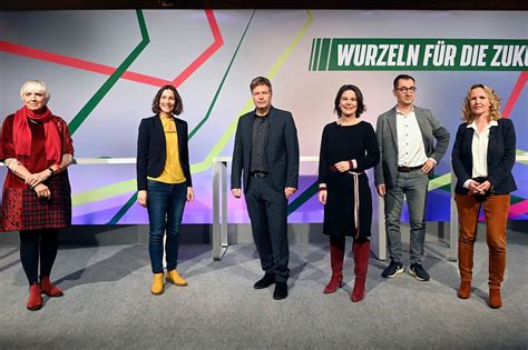 Grüne Umweltministerin Steffi Lemke Kinder Klima Krieg Wunderweib