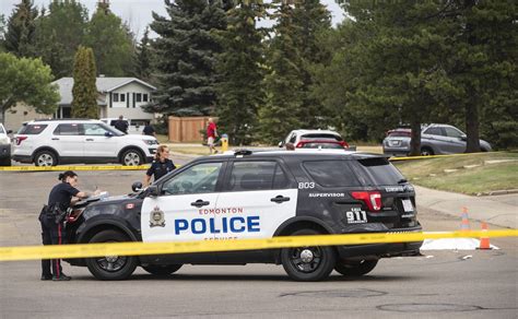 Un Homme Arrêté Après Des Coups De Couteau à Edmonton Accusé De Meurtre