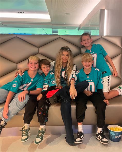 Fergie | Happy 5th Double Dutchess!!! I’m sending out so much love and