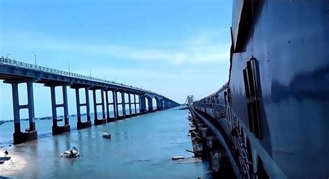 Rameswaram PAMBAN BRIDGE INDIA'S LARGEST BRIDGE ON SEA | Travelplanet