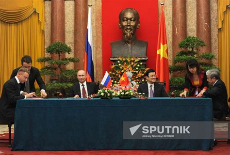 Vladimir Putin S Official Visit To Vietnam Sputnik Mediabank