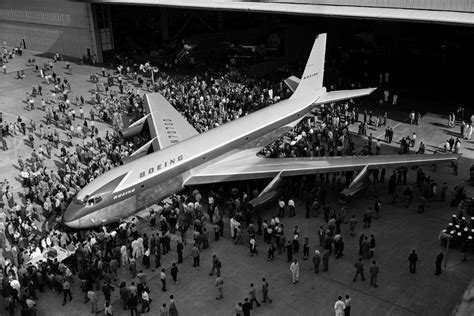 Un Centenaire En Cinq Dates 1954 Boeing Construit Son Premier Avion