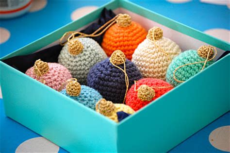 Christmas Balls Crochet Pattern – AllCrafts Free Crafts Update