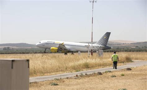 Vueling Cancela Dos Vuelos Entre Granada Y Barcelona Por Motivos