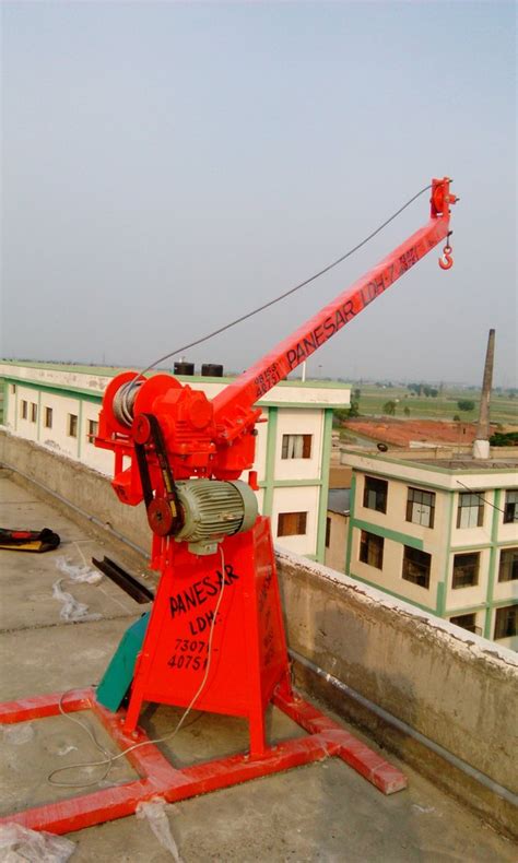 Mild Steel Material Lift Machine Lifting Capacity 400 Kg Model Name