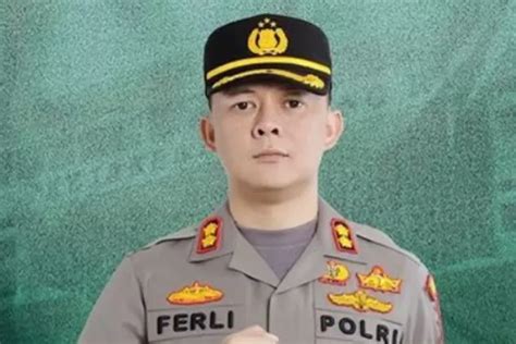 Profil Akbp Ferli Hidayat Kapolres Malang Yang Copot Jabatan Buntut