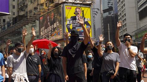 Hong Kong Protestas Desaf An Prohibici N De Usar M Scaras