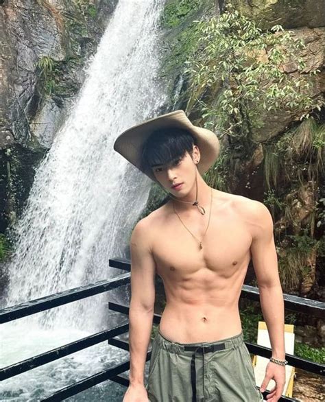 Cha Eunwoo Handsome Asian Men Hot Korean Guys Cute Gay Couples